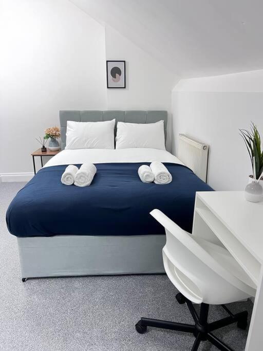 Spacious 3 Bed Flat - Beach Nearby - No Pets Southend-on-Sea Zewnętrze zdjęcie