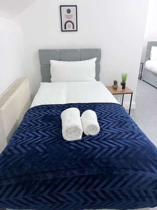 Spacious 3 Bed Flat - Beach Nearby - No Pets Southend-on-Sea Zewnętrze zdjęcie