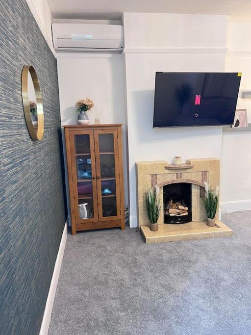 Spacious 3 Bed Flat - Beach Nearby - No Pets Southend-on-Sea Zewnętrze zdjęcie