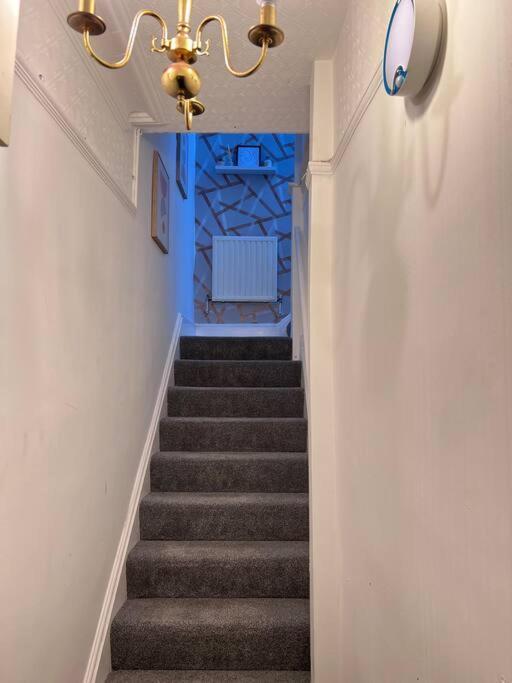 Spacious 3 Bed Flat - Beach Nearby - No Pets Southend-on-Sea Zewnętrze zdjęcie